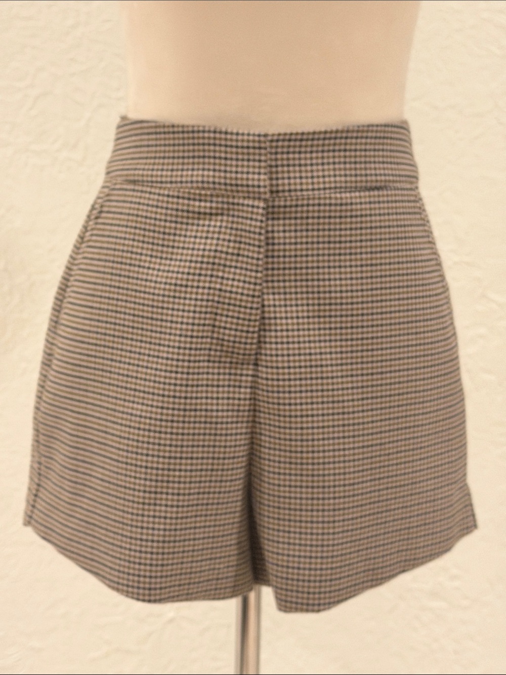 Meshki High-Waist Checked Shorts in Brown and Black size x-small EUC